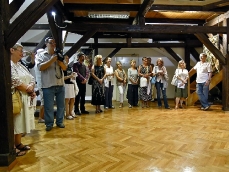 538803_3498934486679_1747641088_n